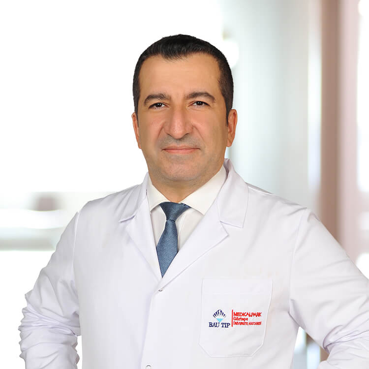 البروفيسور الدكتور ألب أصلان تان أوغلو أخصائي أمراض الجهاز الهضمي في اسطنبول