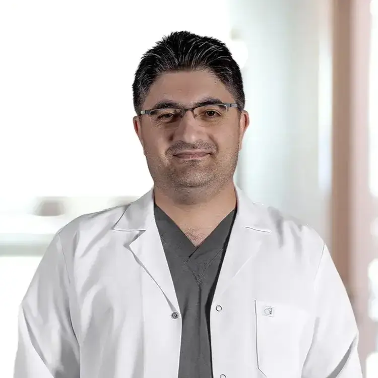 الاستاذ المشارك الدكتور إدين بوتان