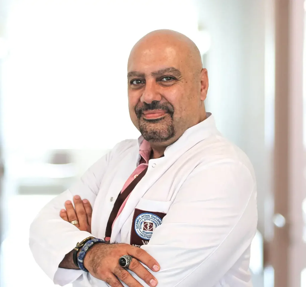 البروفيسور الدكتور أوموت ميرت أكسوي