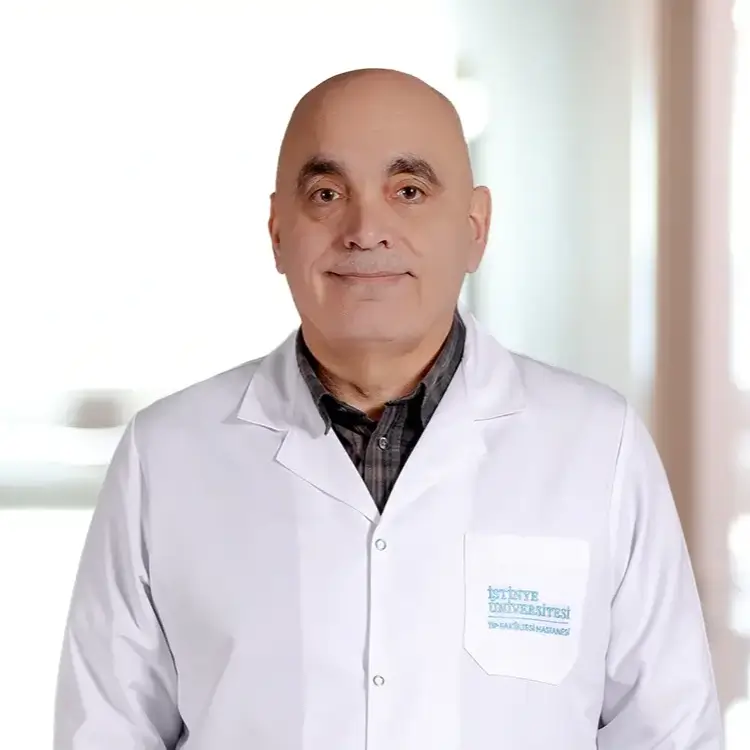 جراح القلب والأوعية الدموية باسطنبول مستشفى جامعة إستينية - غازي عثمان باشا (Iconİstinye) الدكتور كنان سيفر