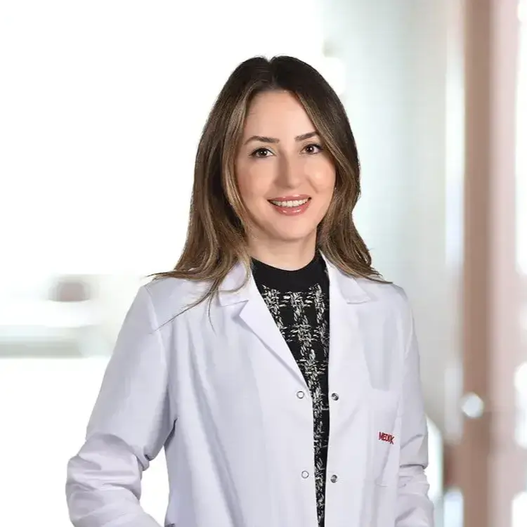 أخصائية الطب النفسي في ميديكال بارك أنطاليا الدكتورة جيرين بيلغيسوي