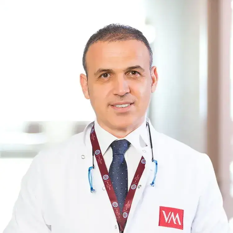 أخصائي الجراحة العامة في ميديكال بارك فلوريا الدكتور إرغون إسكي أوغلو
