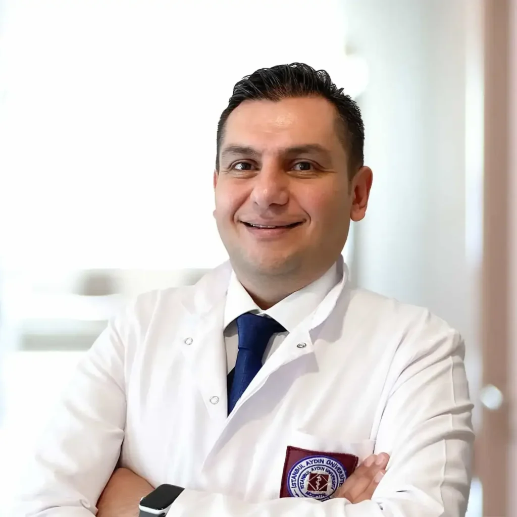طب المسالك البولية مستشفى آيكون ميديكال بارك فلوريا في لسطنبول الدكتور حسين جيهان دميريل