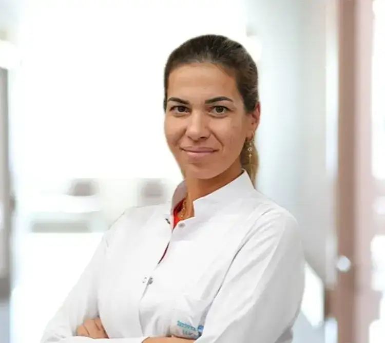 أخصائية أمراض النساء والتوليد (طب النساء) طب الأم والجنين (بريناتولوجي) Iconİstinye Üniversitesi Liv Hospital توبكابي في اسطنبول الدكتورة نيهال تشاللي أوغلو