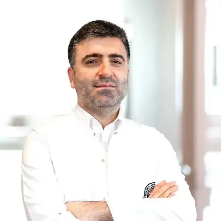 اخصائي أمراض العيون في ميديكال بارك فلوريا_اسطنبول الدكتور يشار داغ