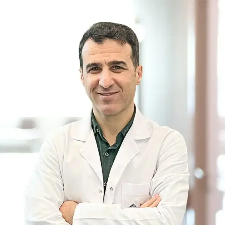 أخصائي العلاج بالطب النووي في اسطنبول الدكتور يوسف دمير