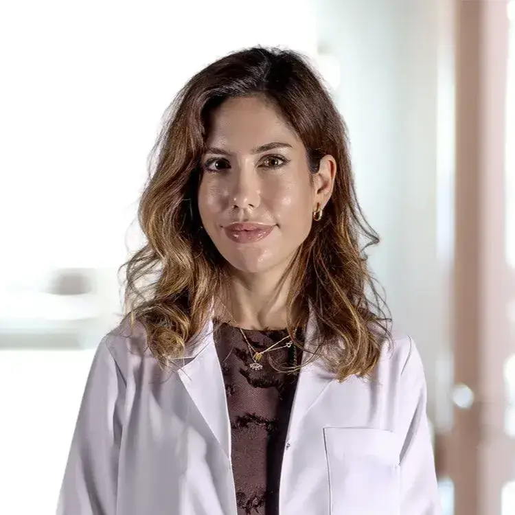 أخثصائية نسائية وتوليد في اسطنبول الدكتورة هازال أتاي كوزال