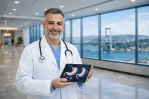 هل عملية تكميم المعدة آمنة في تركيا؟ طبيب متخصص في جراحة السمنة داخل مستشفى معتمد في اسطنبول