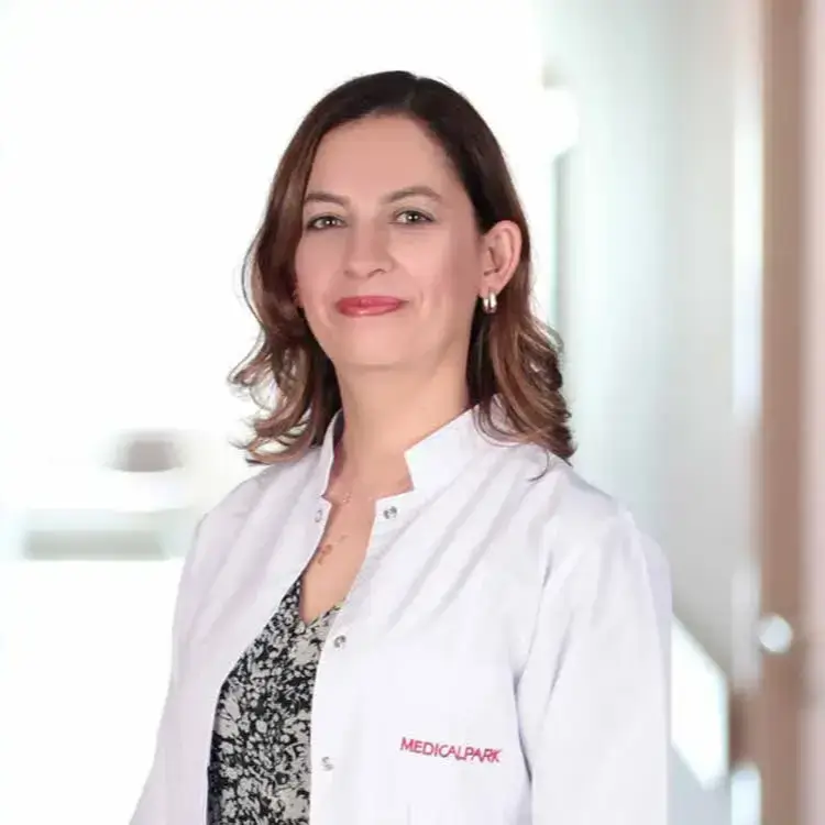 اخصائي طب أعصاب الأطفال في اسطنبول الدكتورة خديجة غولهان سوزن