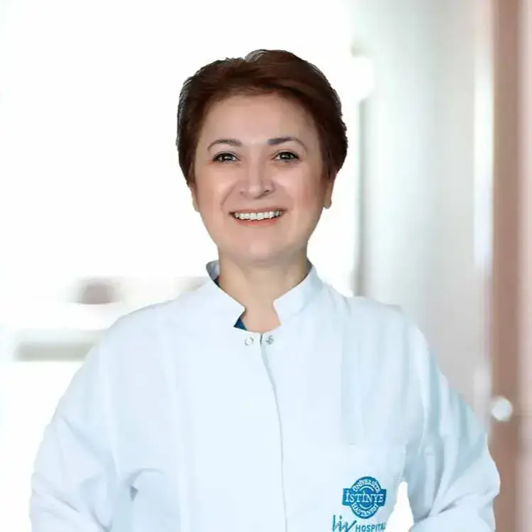 اخصائية طب الأعصاب في ميديكال بارك اسطنبول الدكتورة خديجة يلدا يلدز
