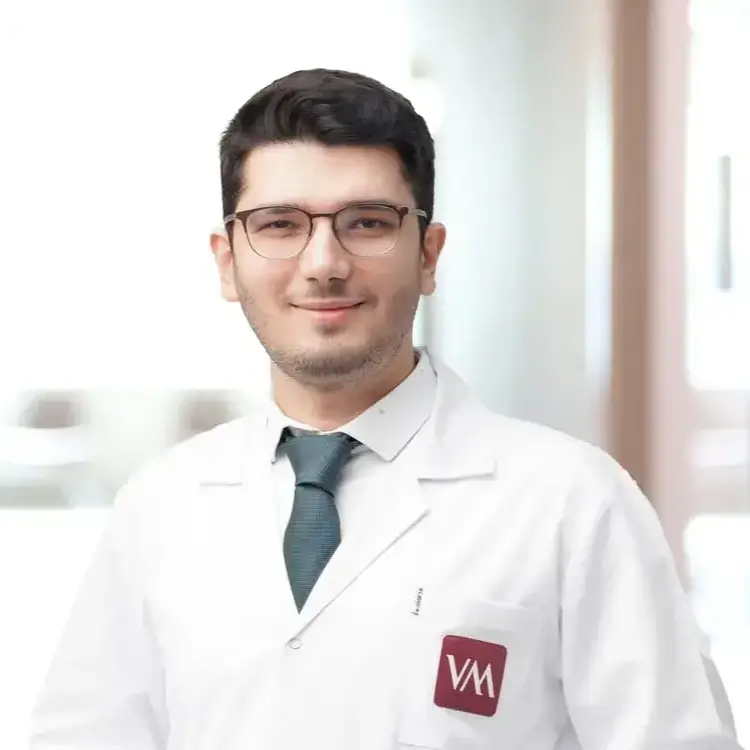 طبيب قلب في اسطنبول ميديكال بارك مالتبه الدكتور سلامي دوغان