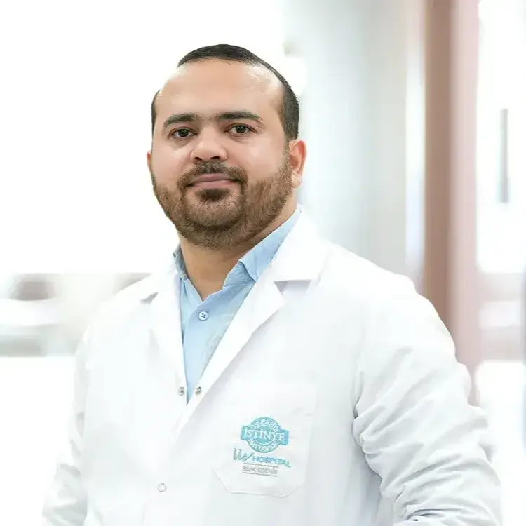طبيب انف اذن حنجرة في اسطنبول_بهجةشهير الدكتور موسى موساييف