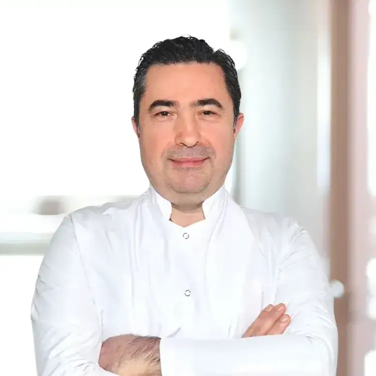 جراح عظام في اوردو الدكتور عثمان كوراي آي