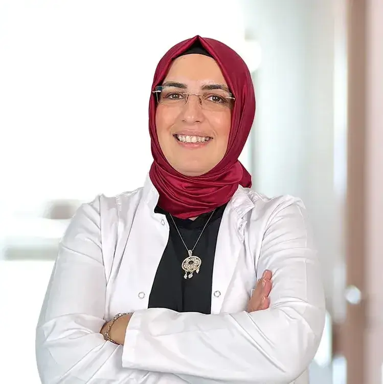 طبيبة نسائية لفي اسطنبول غازي عثمان باشا الدكتورة سميرة إرتمال