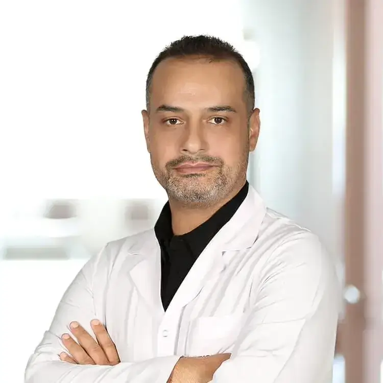 طبيب غدة في طرابزون الدكتور أحمد سوات دمير