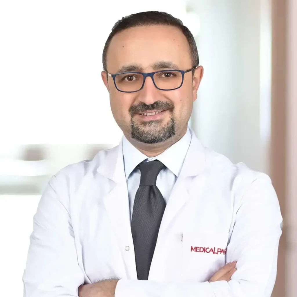 طبيب قلب في أنطاليا الدكتور عاكف أرسلان
