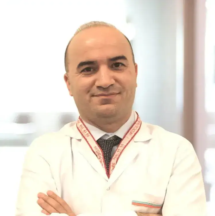 طبيب أورام في جبزة الدكتور آيدن تشيلتاش