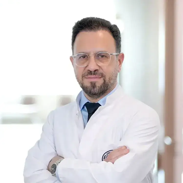 طبيب ـأطفال في اسطنبول _فلوريا الدكتور بكير تشاكماك