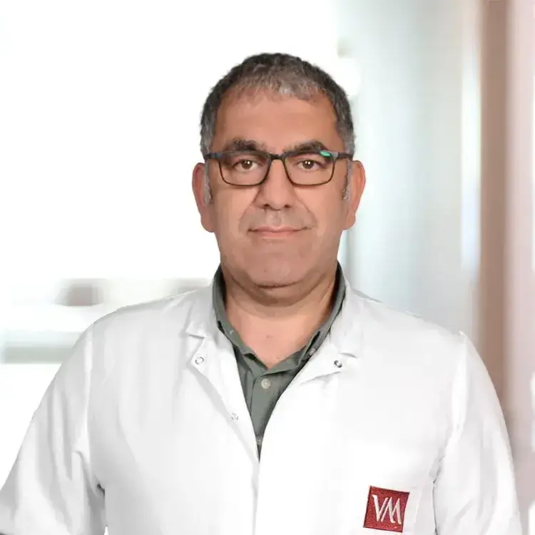 جراح العظام في مرسين الدكتور سنان أوزلوك