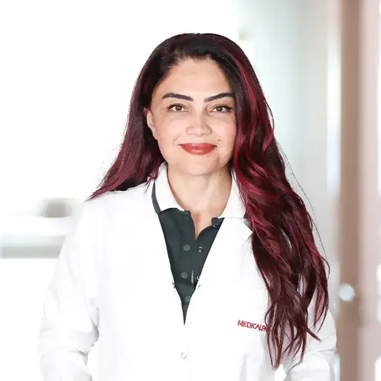 طبيبة نسائية في اسطنبول اناشهير الدكتورة تولين إير أوغلو