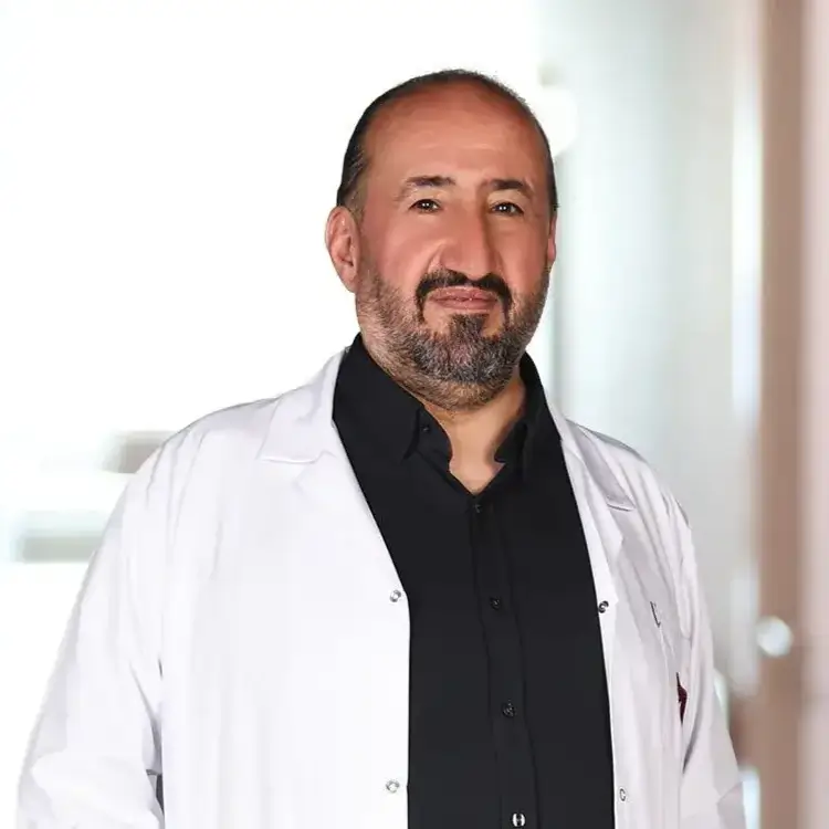 طبيب أطفال في مستشفى مرسين ميديكال بارك