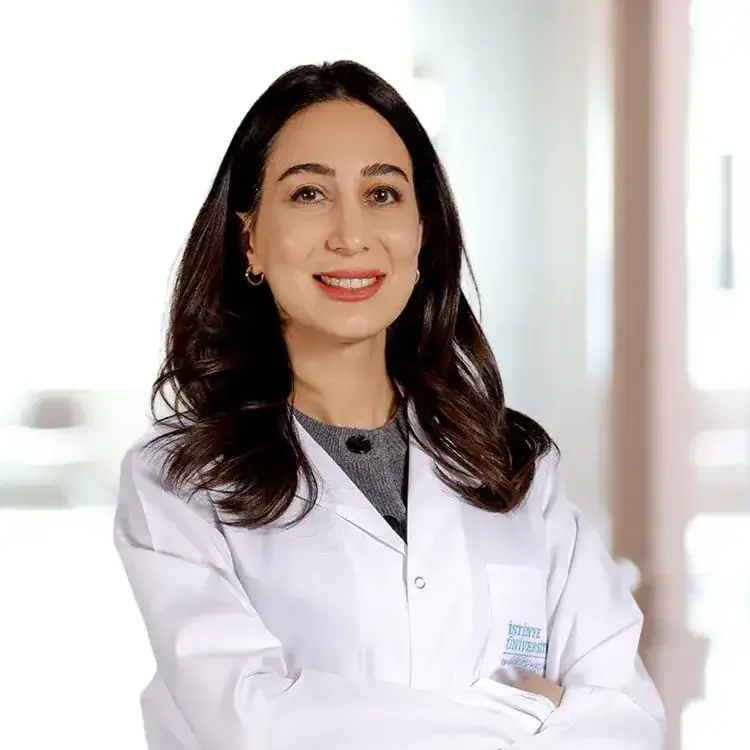 أخصائية العلاج الطبيعي واعادة التاهيل في اسطنبول الدكتورة غولناز دورموسهالي إمين