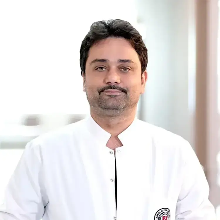 الدكتور محمد علي موتلو أخصائي طب القلب في اسطنبول