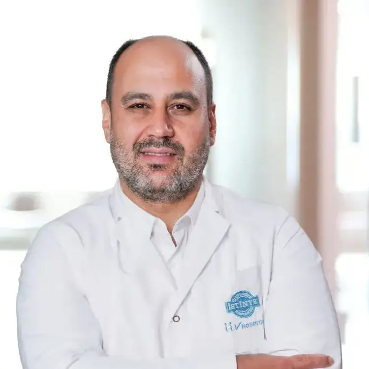جراح عظام في اسطنبو الدكتور مصطفى أوزتشامداللي